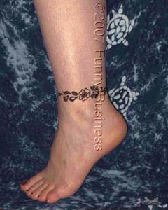 Henna ankle